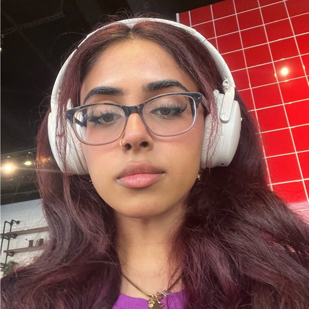 Meet your Posher, Aditi